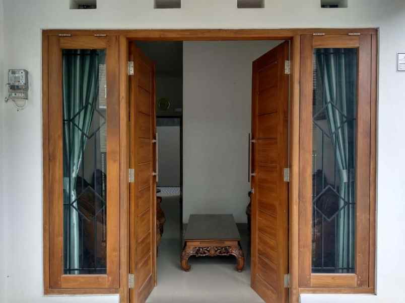dijual rumah 799q 6ch sinduharjo