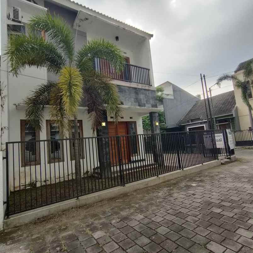 dijual rumah 799q 6ch sinduharjo