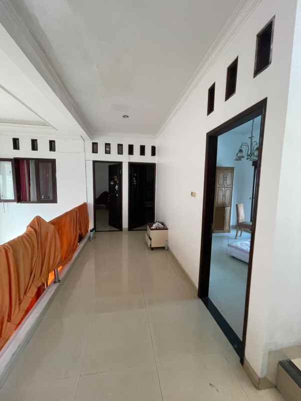 dijual rumah abadi regency gegerkalong