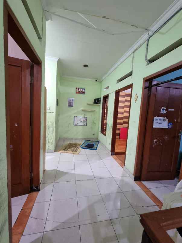 dijual rumah antapani