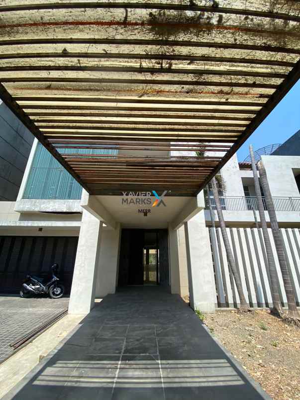 dijual rumah araya tahap 1