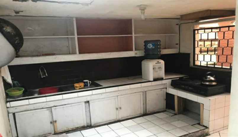 dijual rumah arcamanik endah