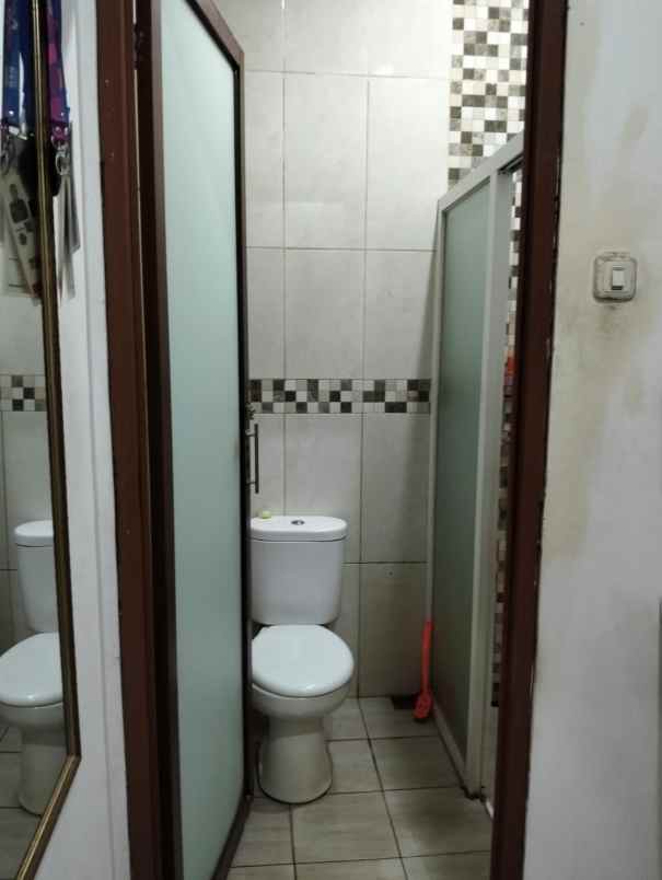 dijual rumah bagus strategis di villa cijantung jaktim