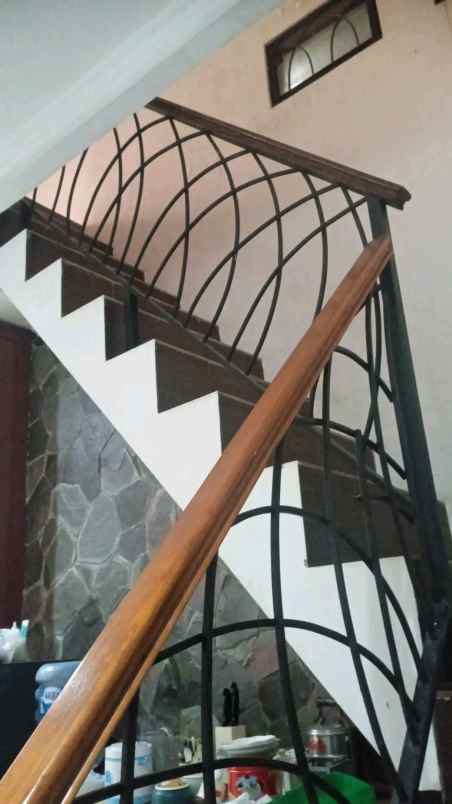 dijual rumah bagus strategis di villa cijantung jaktim