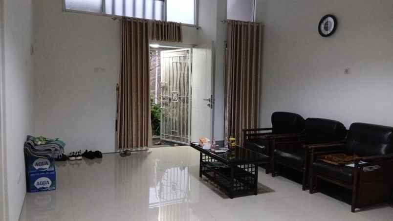 dijual rumah bale agung gamer