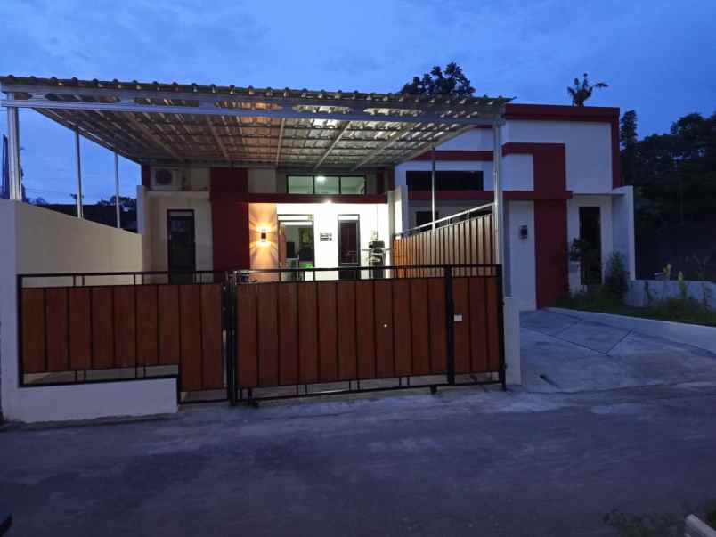 dijual rumah barukan manisrenggo klaten