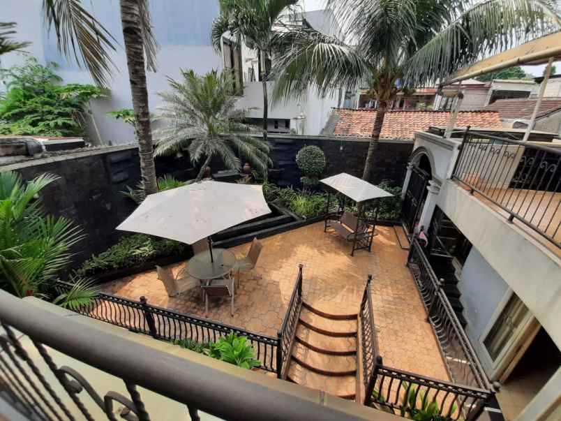 dijual rumah batu ampar kec kramat jati