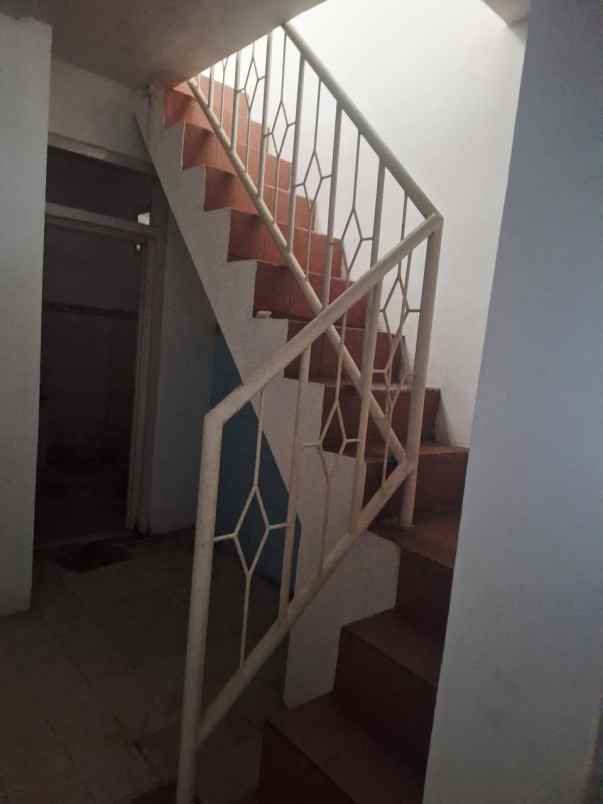dijual rumah bendul merisi