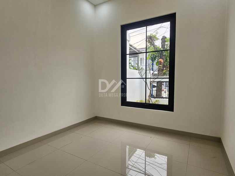 dijual rumah bergaya american style di bintaro