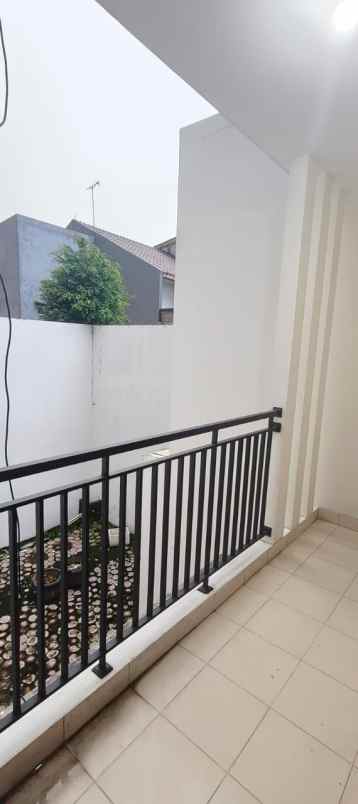 dijual rumah billymoon