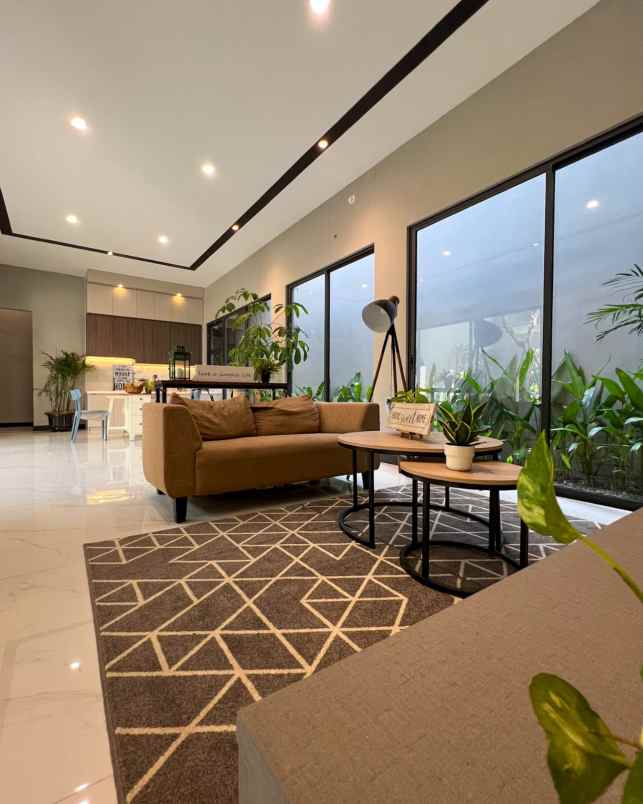 dijual rumah bsd city tangsel