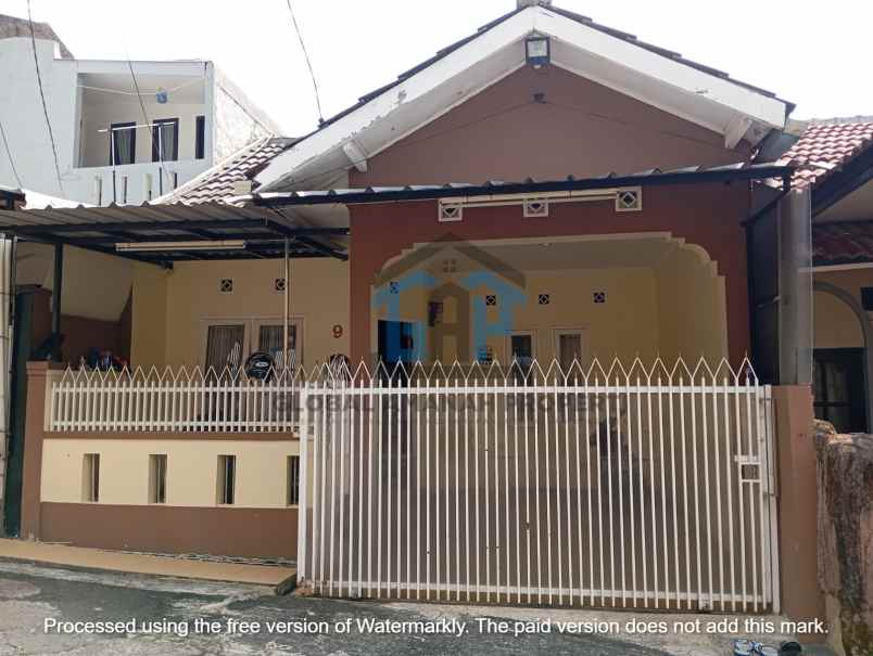 dijual rumah bukit sariwangi regency