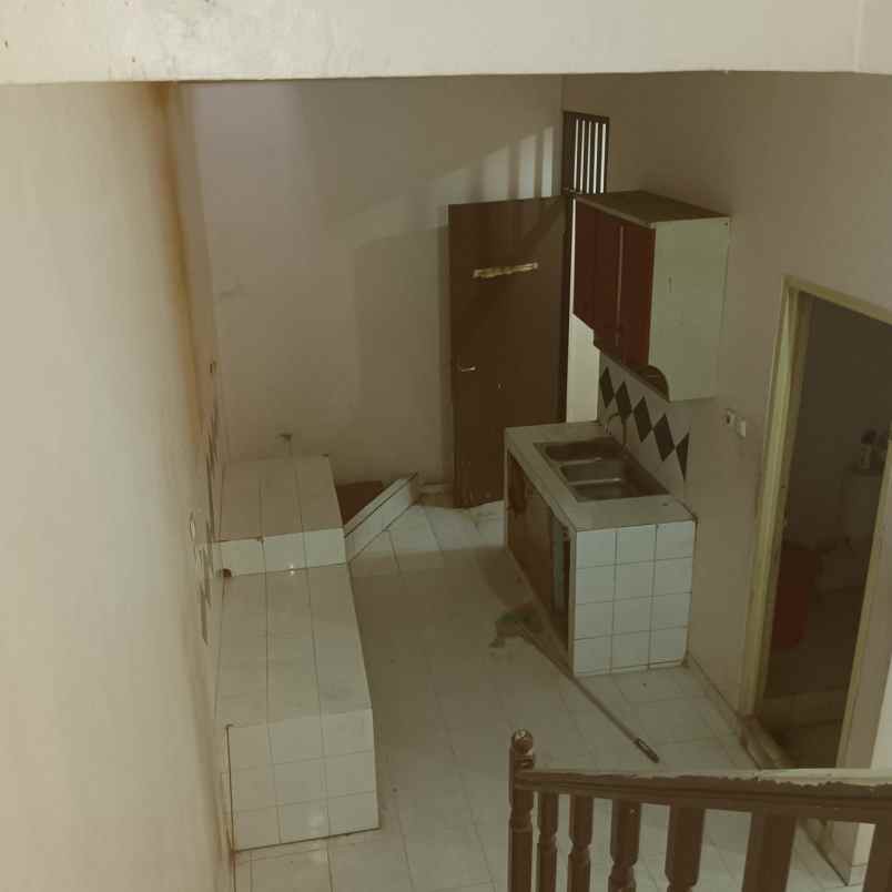 dijual rumah bulevar hijau