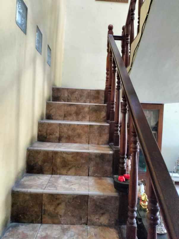 dijual rumah bulevar hijau