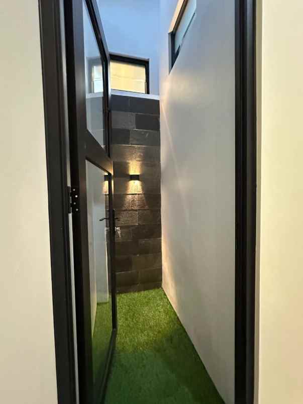 dijual rumah cebongan