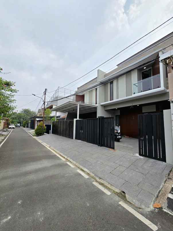 dijual rumah cempaka putih tengah jakpus