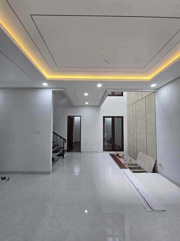 dijual rumah cempaka putih tengah jakpus