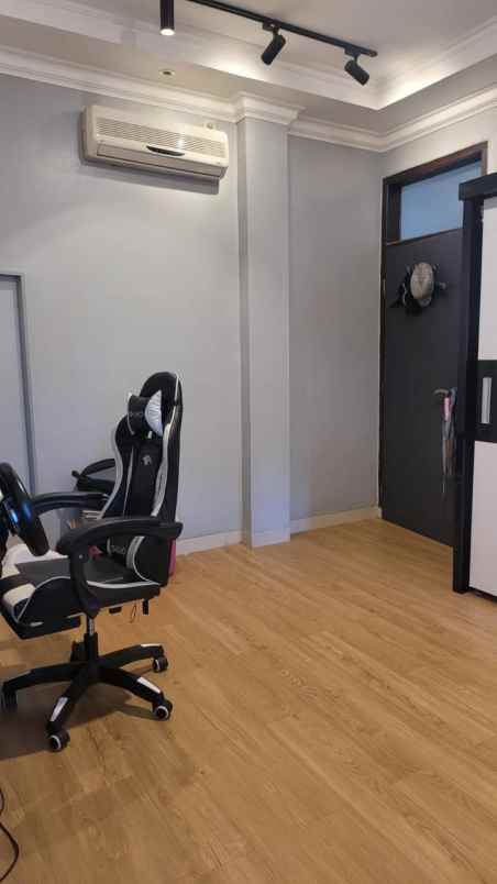 dijual rumah ciateul tengah pungkur