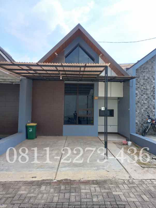 dijual rumah cihanjuang