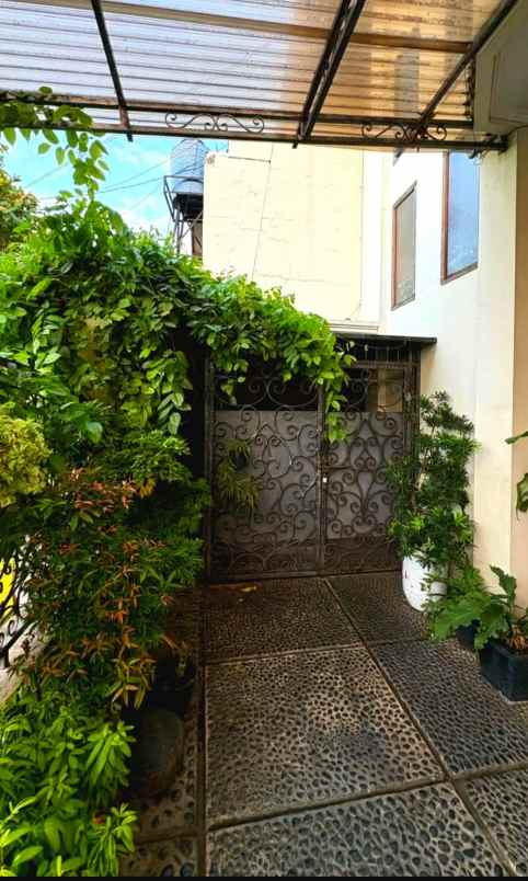 dijual rumah cipinang baru timur