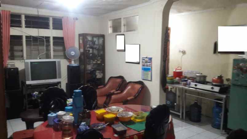 dijual rumah cipinang besar jatinegara