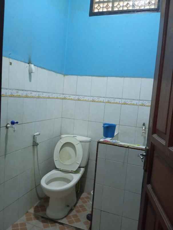 dijual rumah cisangkan