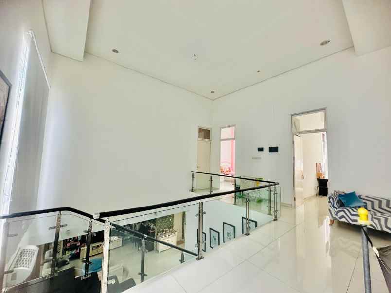 dijual rumah citraland