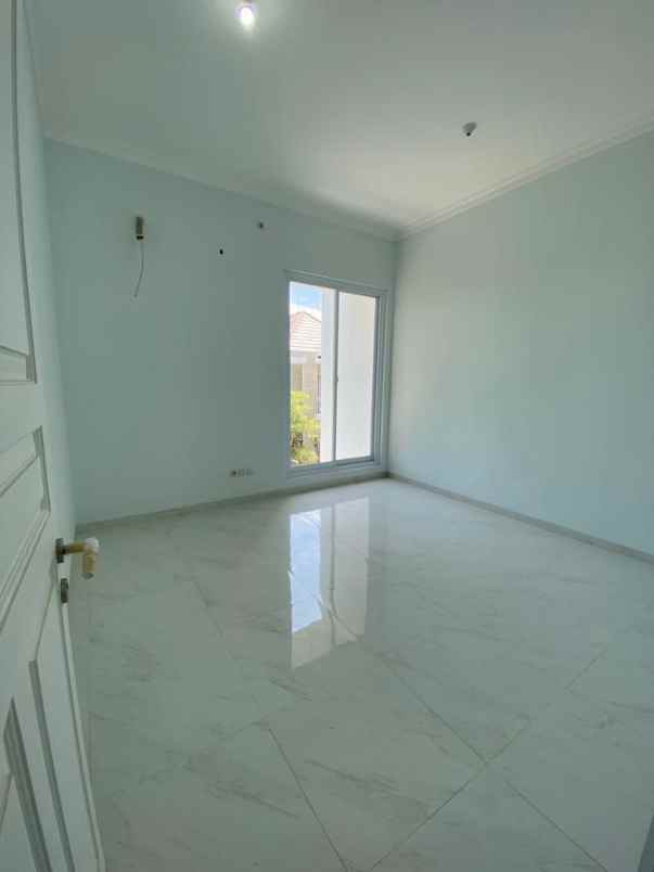 dijual rumah citraland bukit palma