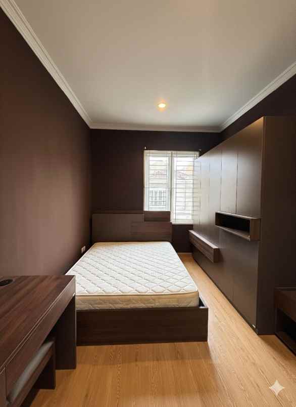 dijual rumah cluster karelia village by