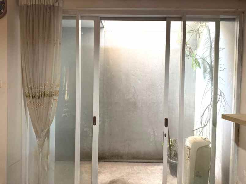 dijual rumah cluster lavesh harapan
