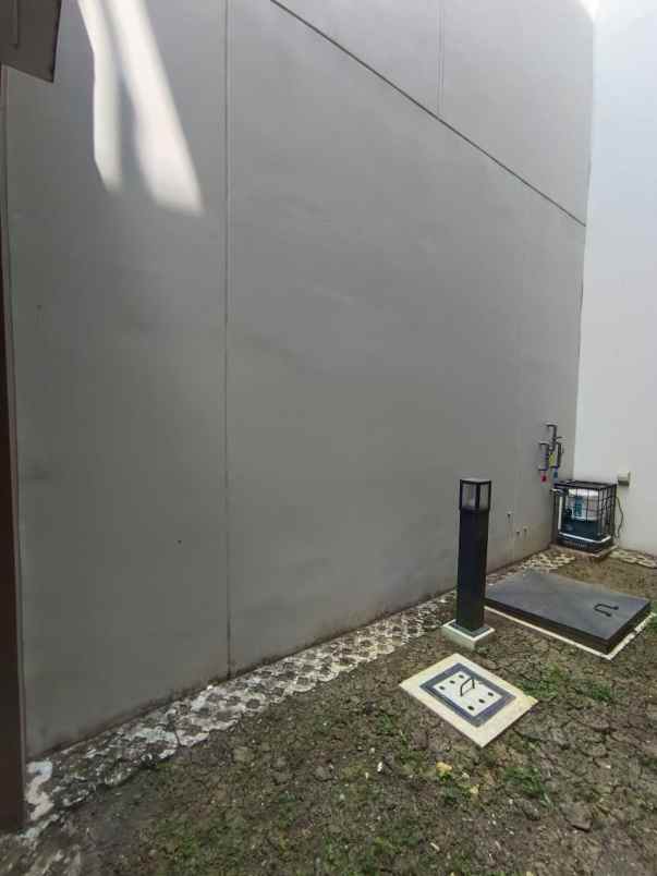dijual rumah cluster morizen summarecon
