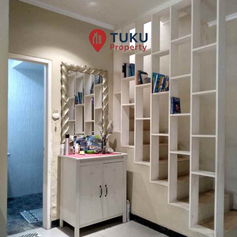 dijual rumah delatinos full furnished murah