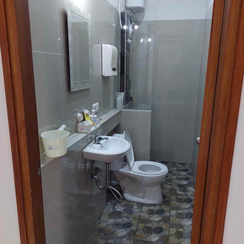 dijual rumah di bali garden city view