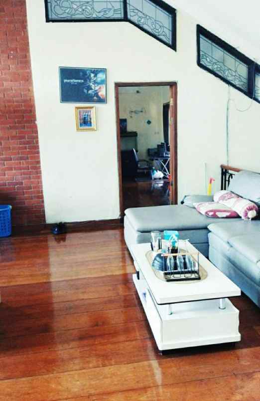 dijual rumah di bukit sari semarang