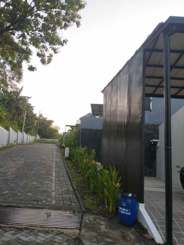 dijual rumah di perumahan bale tentrem ketileng
