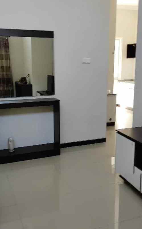 dijual rumah dian regency