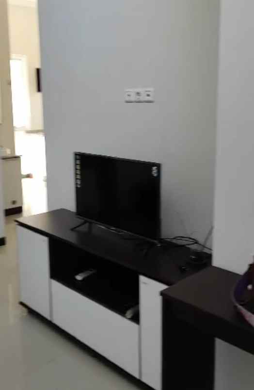 dijual rumah dian regency