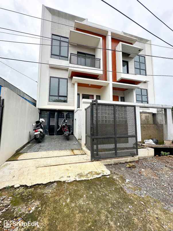 dijual rumah duren sawit jaktim