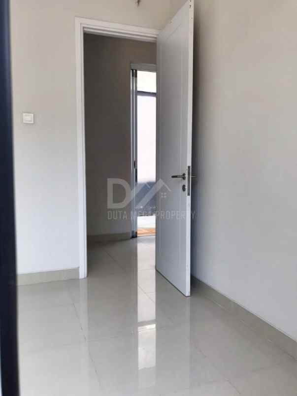 dijual rumah fortune district graha raya