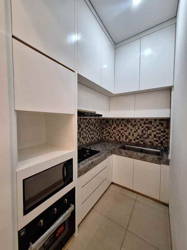 dijual rumah galaxy jaka setia bekasi