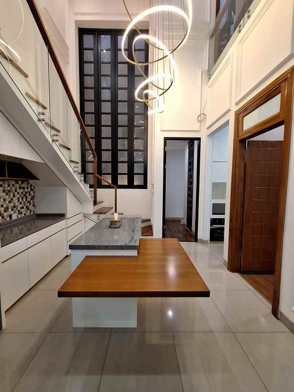 dijual rumah galaxy jaka setia bekasi