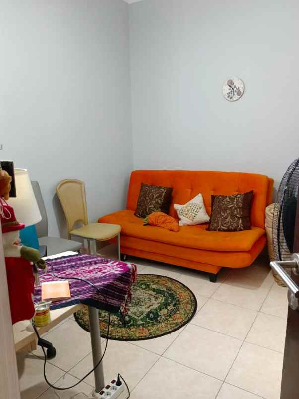 dijual rumah graha raya bintaro