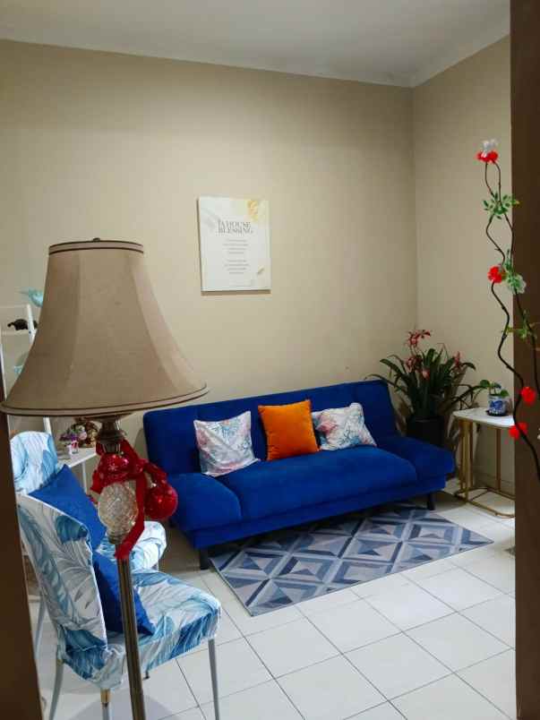 dijual rumah graha raya bintaro