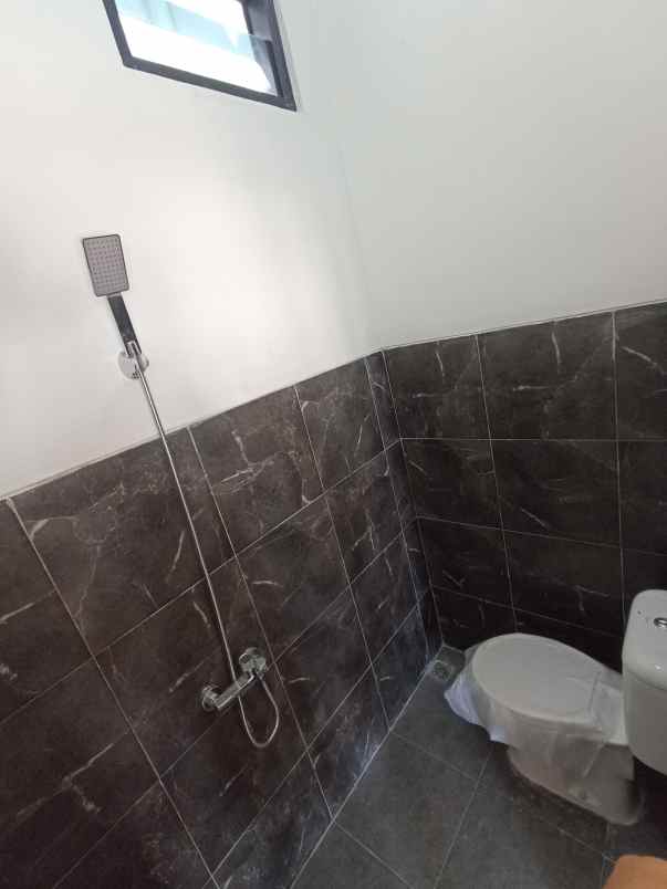 dijual rumah grand arjuna village