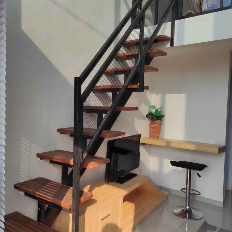 dijual rumah green terrace residence