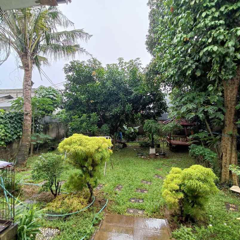 dijual rumah grogol limo