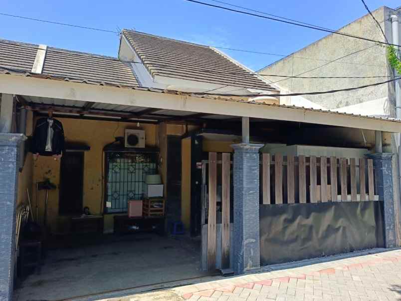 dijual rumah gunung anyar