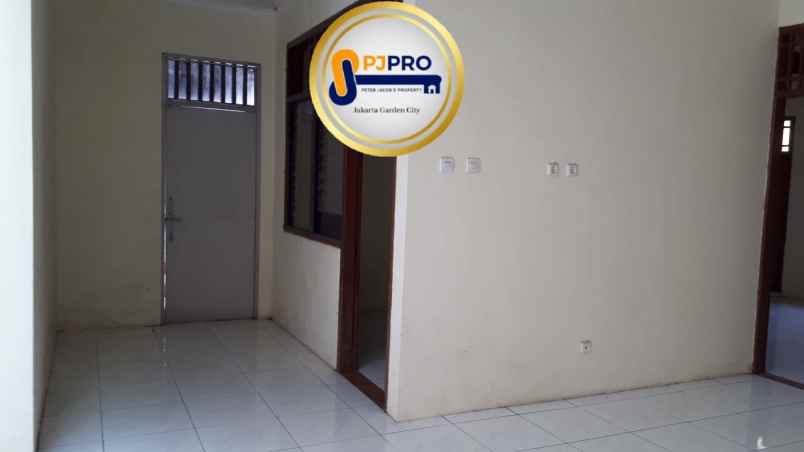 dijual rumah harapan indah