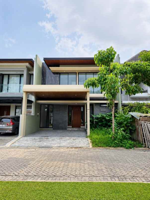 dijual rumah house citraland utama woodland