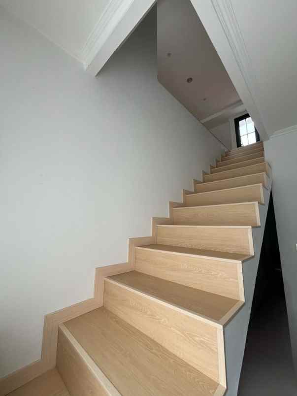 dijual rumah imperial gading sukapura